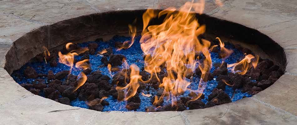 Are Gas Fire Pits Better Than Wood-Burning Fire Pits?